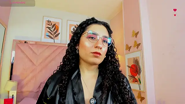 DemiJones_ – Naživo XXX chat