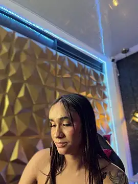 XXX chat uživo modela Isabella-Teen