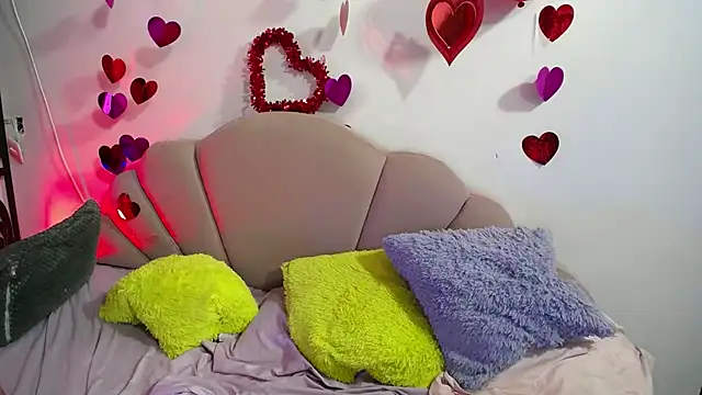 horny_babyss Chat XXX in diretta