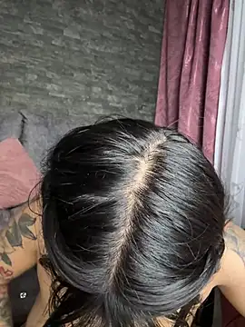 Saray_charmante Chat XXX in diretta