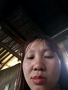 bonnie-00 Chat XXX in diretta