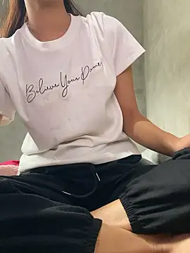 hihi-xx Chat XXX in diretta