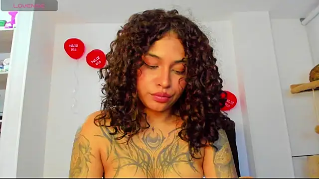 JuliaRose_ks – Live XXX-chat