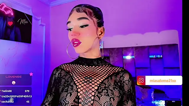 Mia_Castro_xx – webcam-show