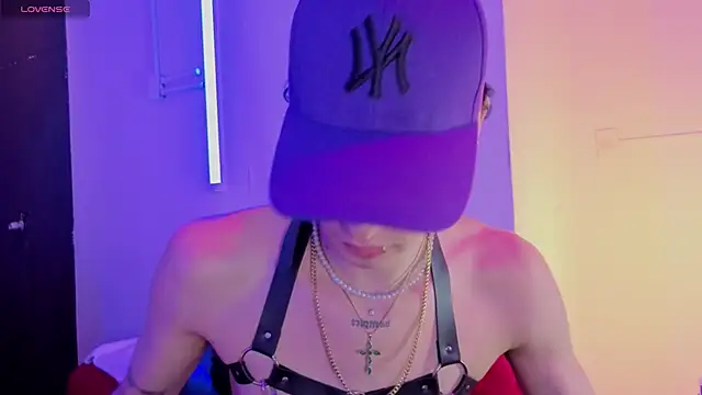 Show de nova_salvatore na webcam