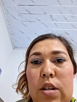 Chat XXX en directo de bar-mother19