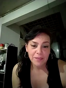 แชท XXX สดของ Natasha_miilf