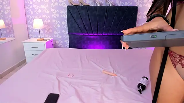 แชท XXX สดของ BritneySweet_