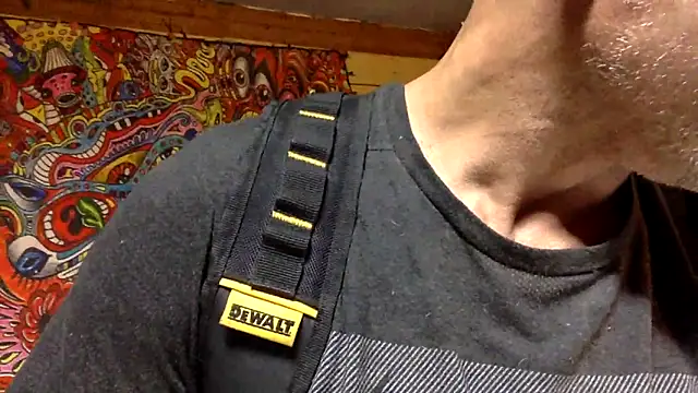 BuffshagswellのライブXXXチャット