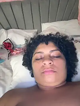 Tana_latin1-のライブXXXチャット