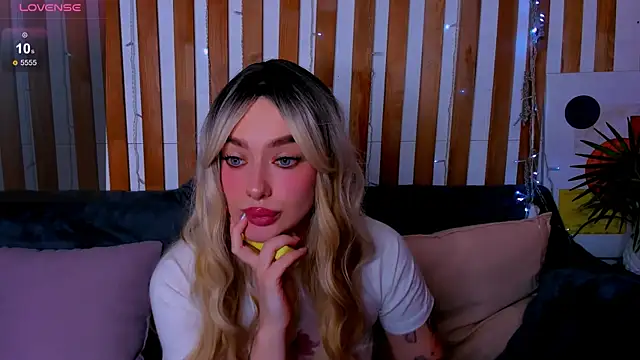 Emily_Tylerr Obrolan Langsung XXX