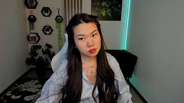 LunaPurrr 웹캠 쇼