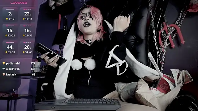 Navier__'s Live XXX Chat