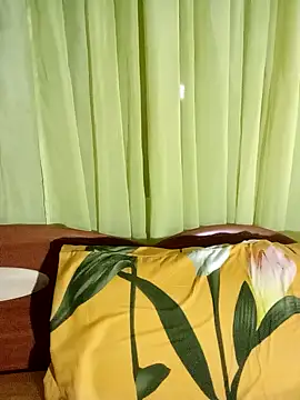 Esenia505 live XXX chat