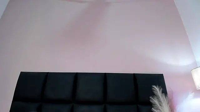 AndraCyruss Obrolan Langsung XXX