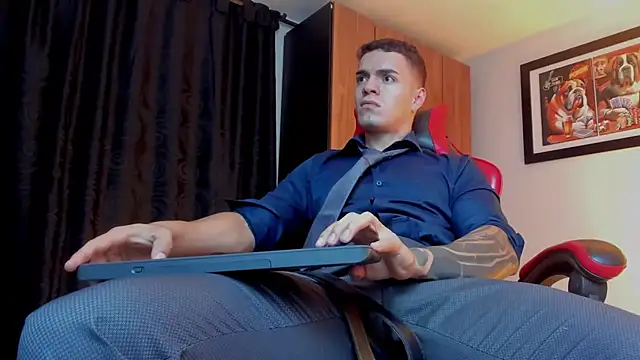 Show de ALPHA_DOMINUS_ na webcam