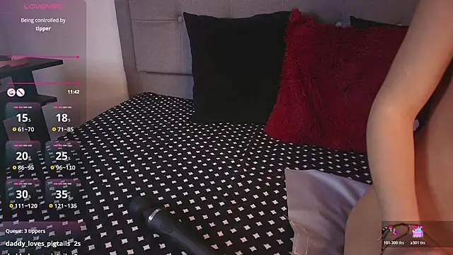 Natalye_23 即時 XXX 聊天