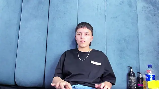 Chat +18 de Megan_Thompson_ ao vivo