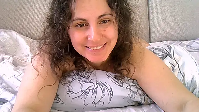 XXX chat uživo modela ShelaDiass