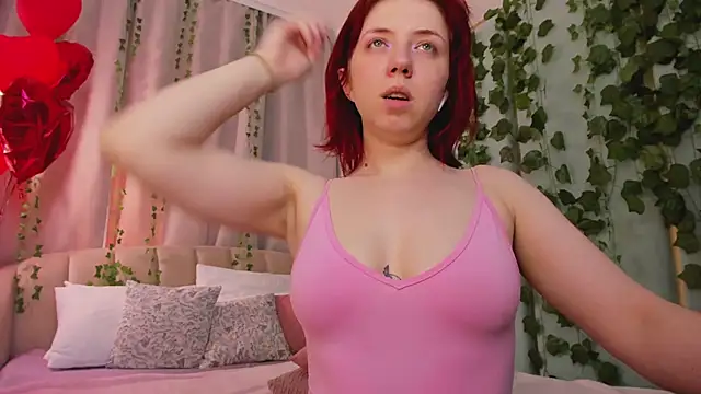 Chat +18 de Love_is_Lola ao vivo