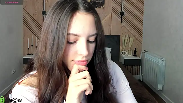 elise_robbie – Naživo XXX chat