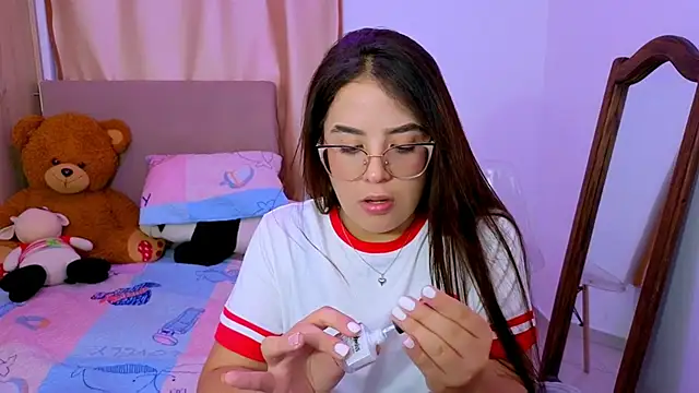 _alicia_zn Live XXX chat