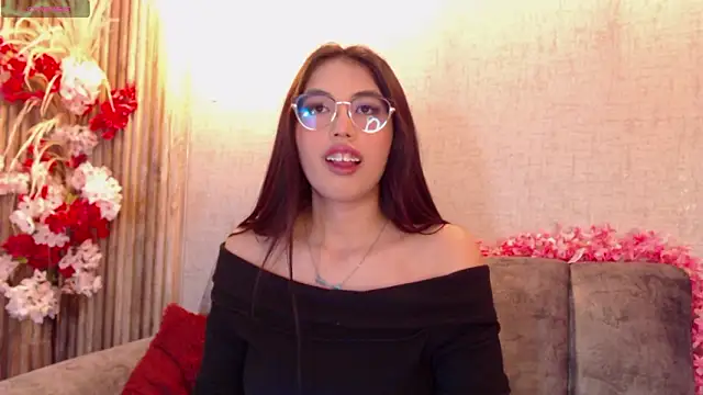 Valk_submissive's Live XXX Chat