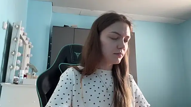 XXX chat uživo modela AndreeMerryman