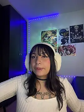 Hinatamoon_ élő XXX-chatje