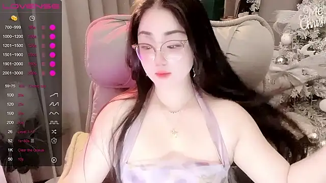 Monica-666888- Show Webcam