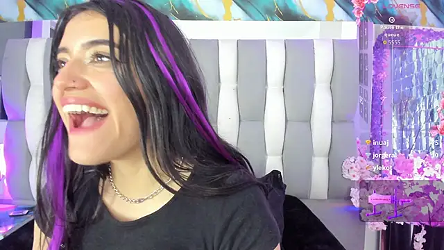 XXX chat uživo modela IsaDiiaz