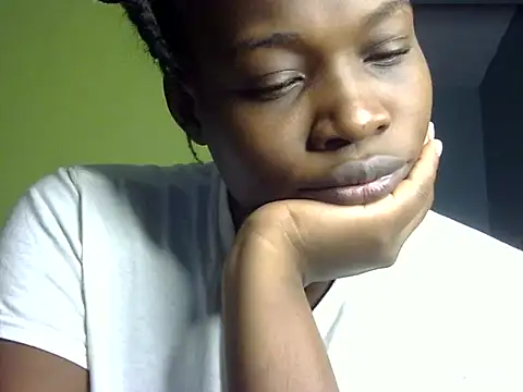 Horny-prettyn Live XXX chat