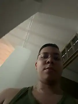 LiamColby_: απευθείας συνομιλία ΧΧΧ