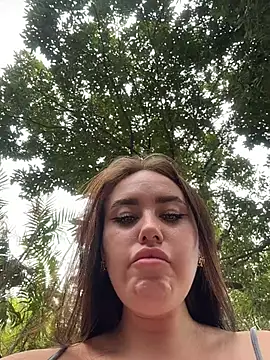 KiraSunshine Chat XXX live