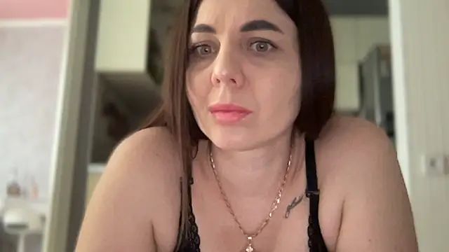 Darsy_Rox Chat XXX live