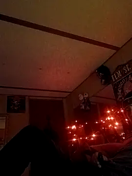 دردشة TwiztedIncubus الجنسية المباشرة