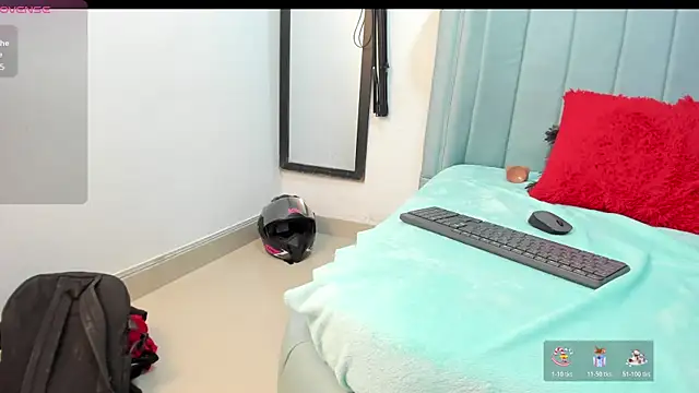 Mature_Skinny Adlı Modelin Web Kamerası Şovu