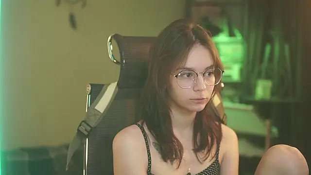 alyssa_sweet élő XXX-chatje