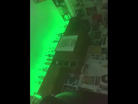 mcperson222のライブXXXチャット