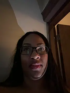 Pertunjukan Kamera Web Chaniita