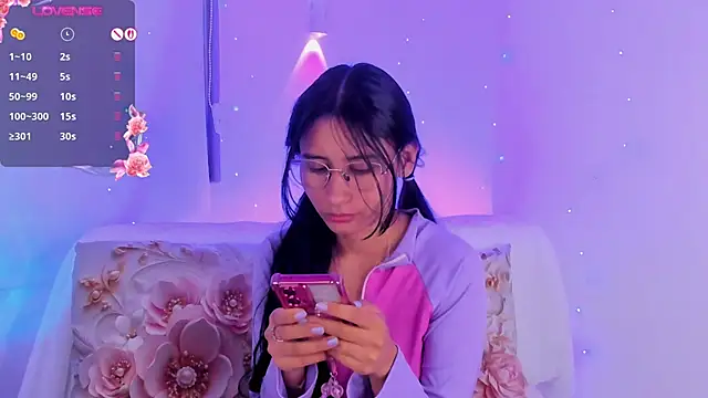 NayeCloud Live XXX-Chat