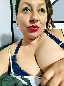 sakotodika Live XXX-chat