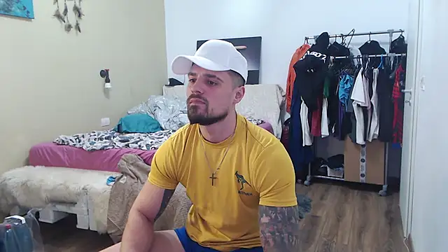 Sembang XXX Secara Langsung Tiberius_hunk