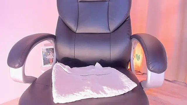 MariamRivera_ Live XXX Chat