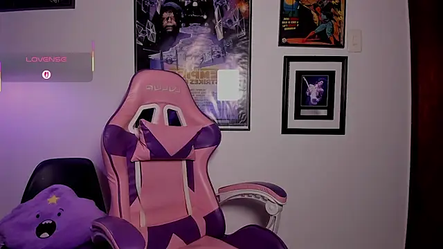 luckylaura: απευθείας συνομιλία ΧΧΧ