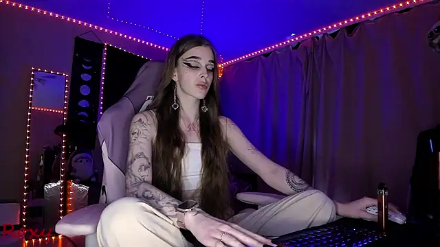 wet_dream_ Adlı Modelin Canlı XXX Sohbeti