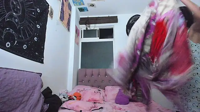 XXX chat uživo modela Ronnetemalbec