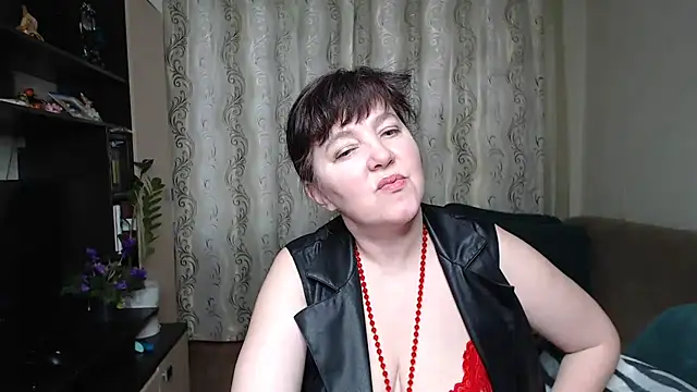 Show de Illusionq na webcam