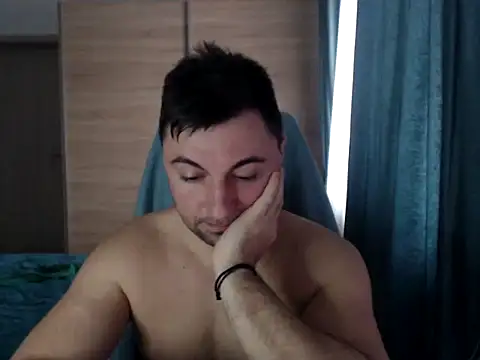 HankMalone: вебкам-шоу