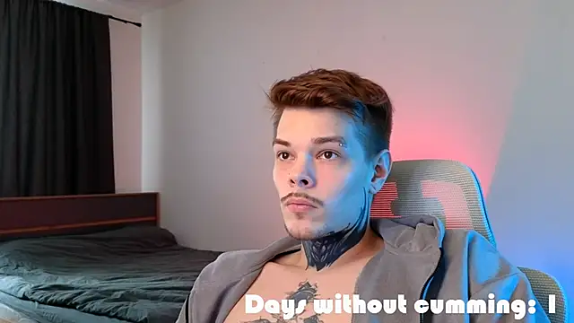 DENIS_HERE Live XXX-Chat